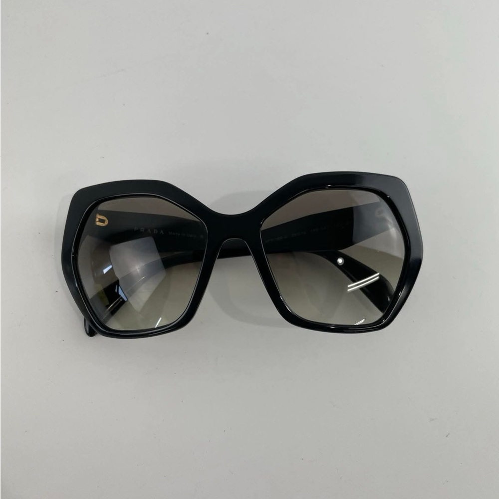 Prada Black Women's Sunglasses EUC🖤🖤💛 - Picture 7 of 8